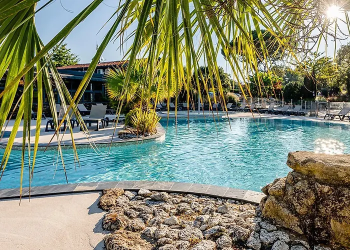 Camping Domaine Les Oréades - Maeva Sélection